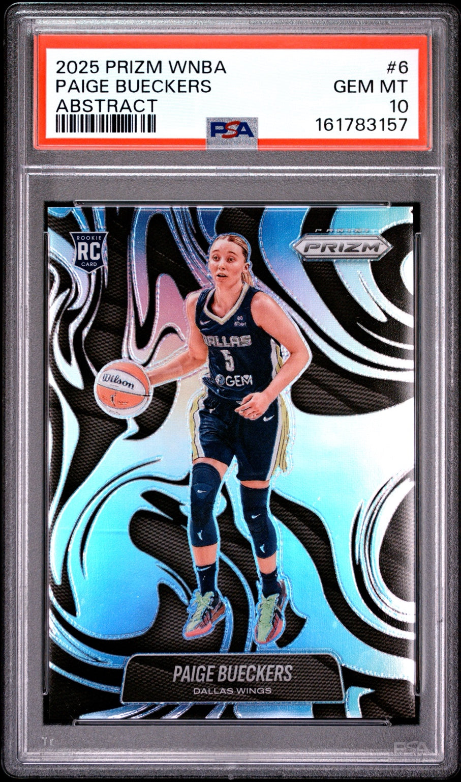 Front of Paige Bueckers 2025 Panini Prizm WNBA 